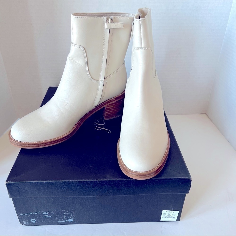 J.Crew Leather Stacked-heel Ankle Boots in Natural White Size 9 - Picture 7 of 8